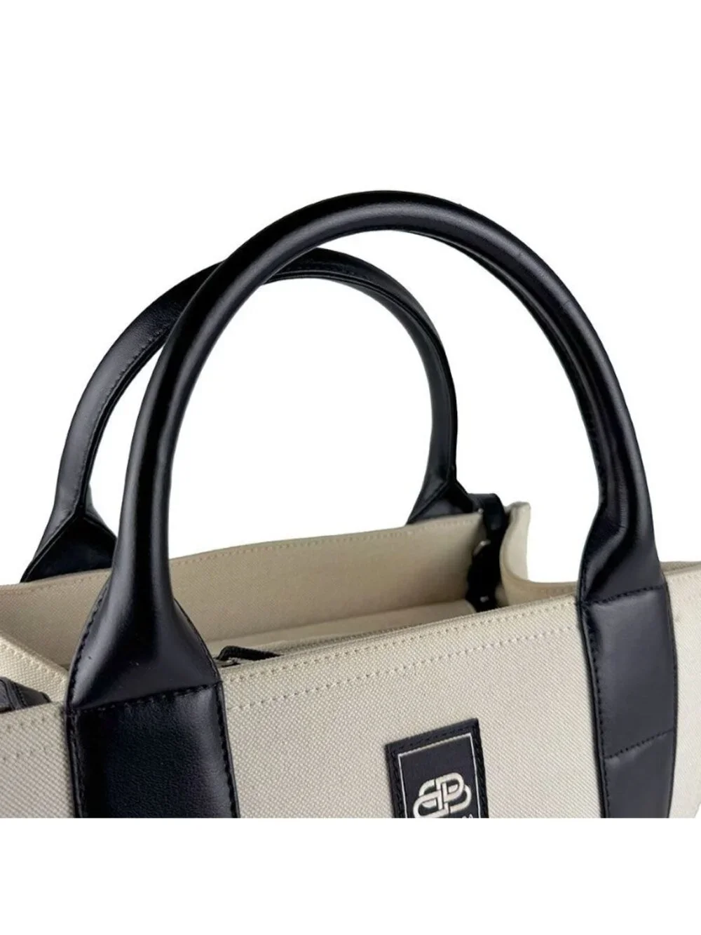 Balenciaga Shoulder Bag Trade XS